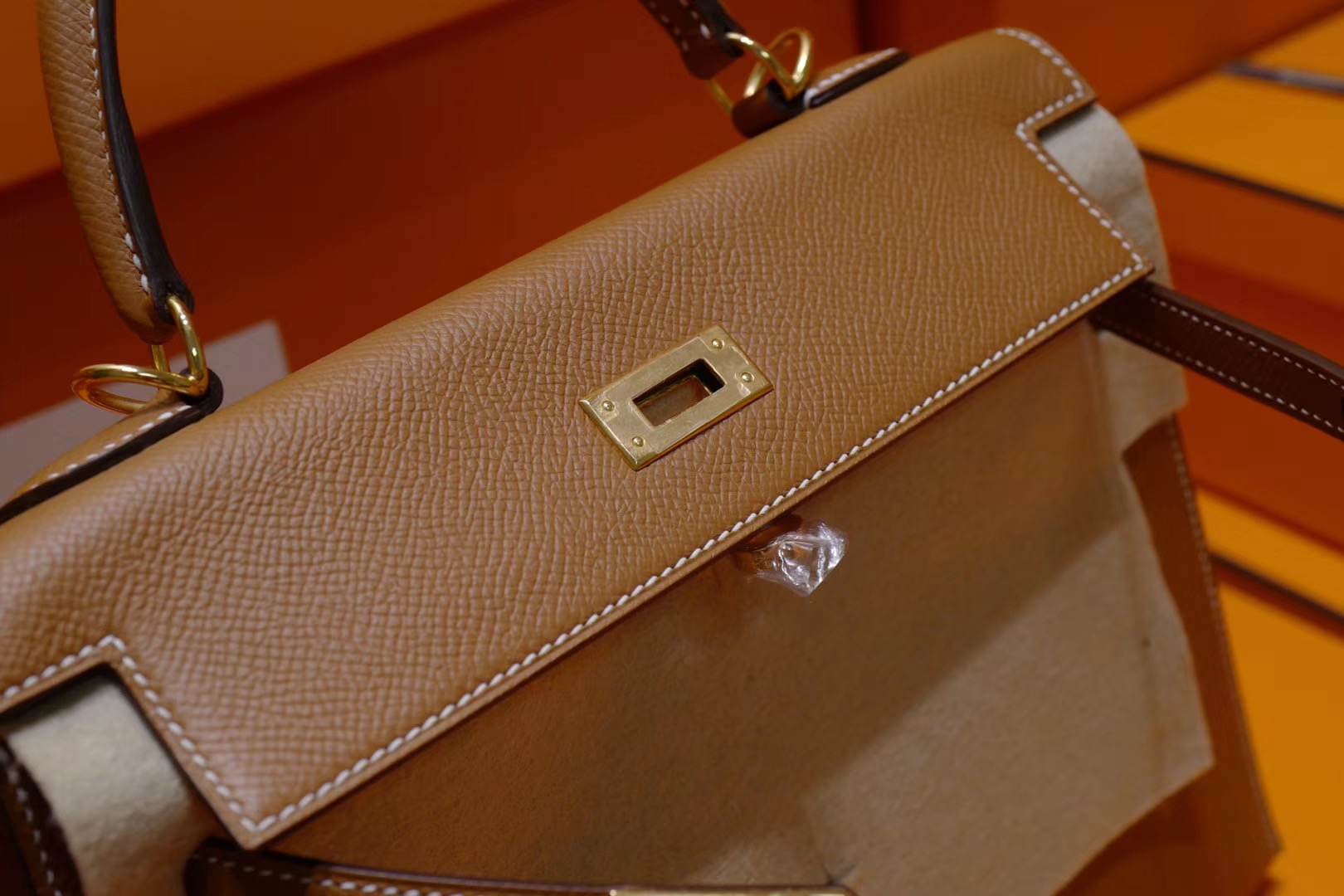 店长推荐：Hermes Kelly25cm 金棕色 Epsom 金扣