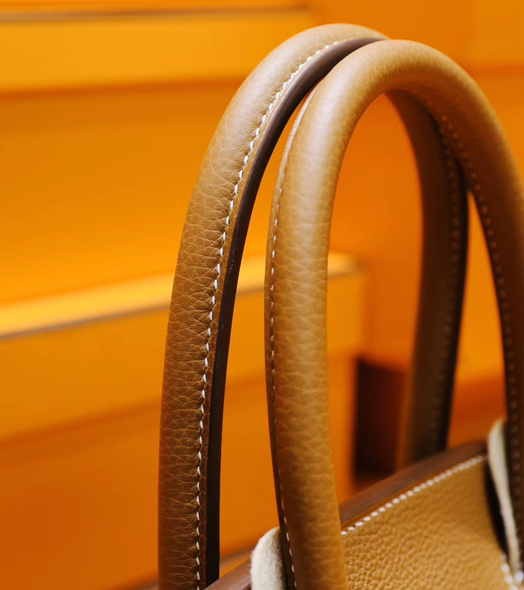 爱马仕包包官网 Hermes Birkin 30Cm 金棕色 Togo 金扣