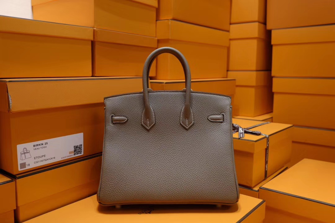 VIP一级品：Hermes Birkin 25cm 18大象灰色togo皮 金扣