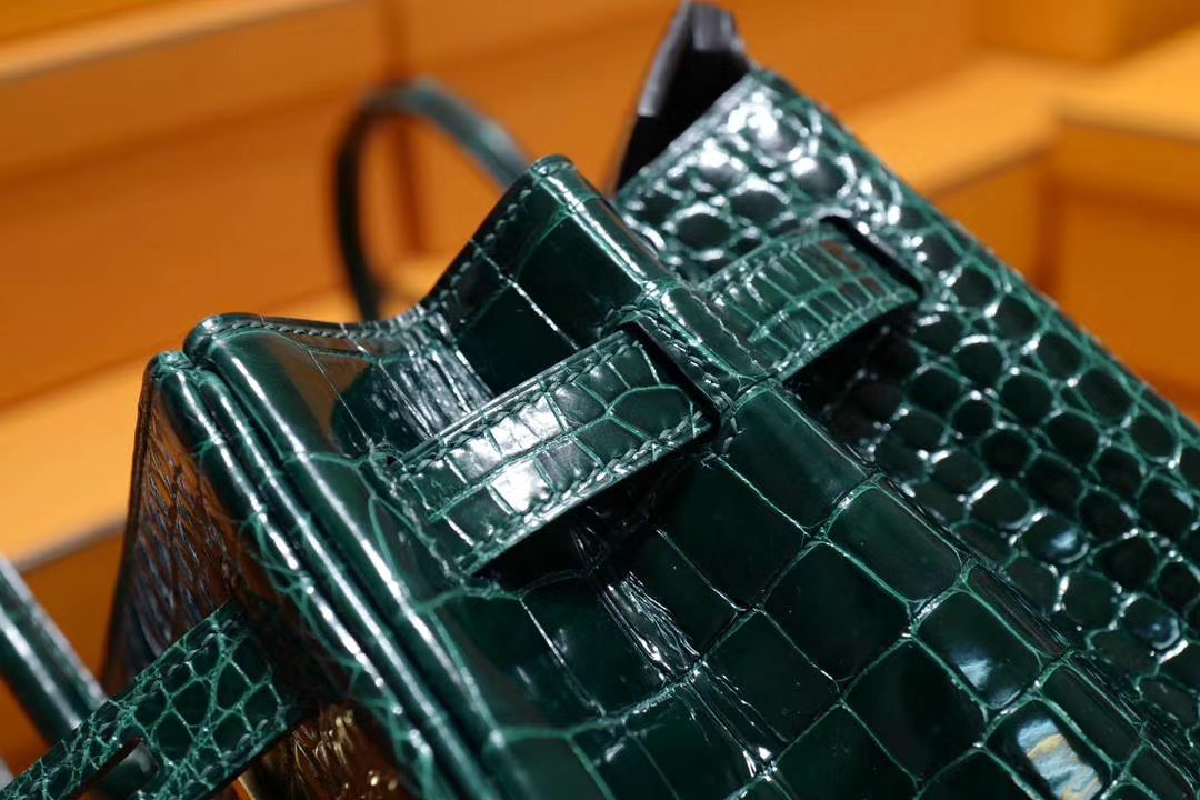爱马仕 Hermes 顶级珍藏版 HCP 野生倒V湾鳄鱼皮 纯手缝 Birkin30CM 6V 翡翠绿