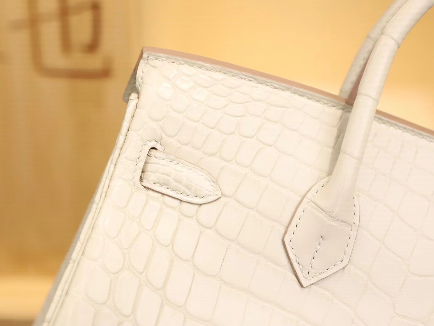 全手缝 Hermes爱马仕8L奶油白雾面两点鳄鱼皮铂金包Birkin25CM银扣