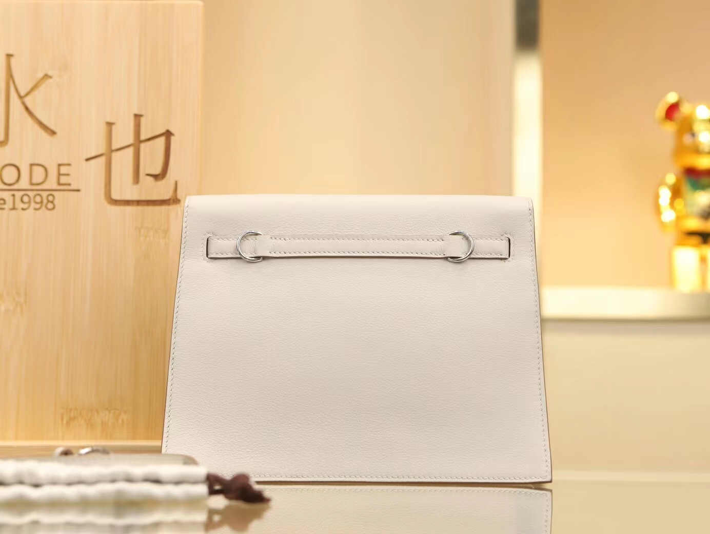 Hermes Kelly Danse 22CM 爱马仕珍珠灰Evercolor皮跳舞包 银扣