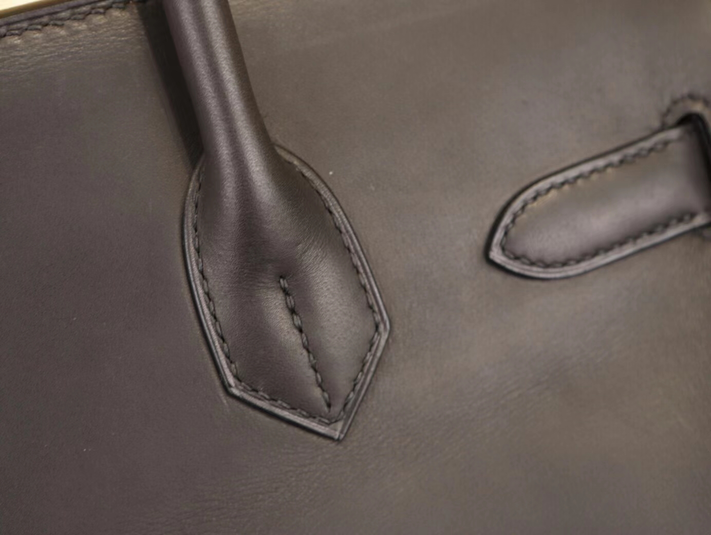 Hermes包包价格 爱马仕黑色马鞍皮铂金包Birkin30CM 银扣
