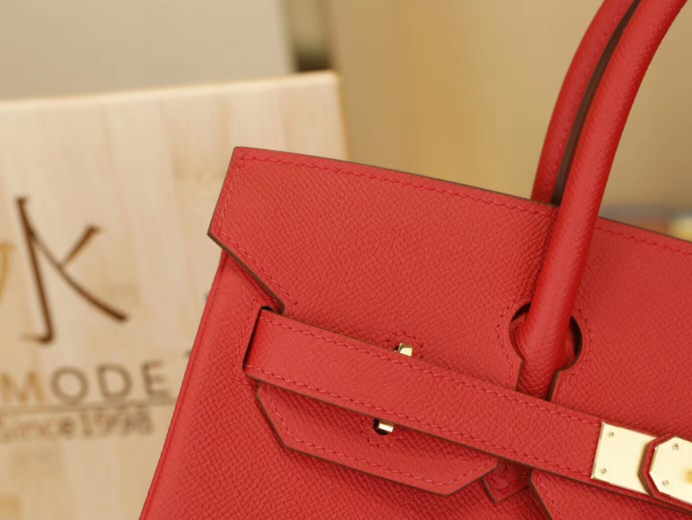 爱马仕包包价格 Hermes Birkin30CM Q5国旗红Epsom手掌纹牛皮铂金包 金扣