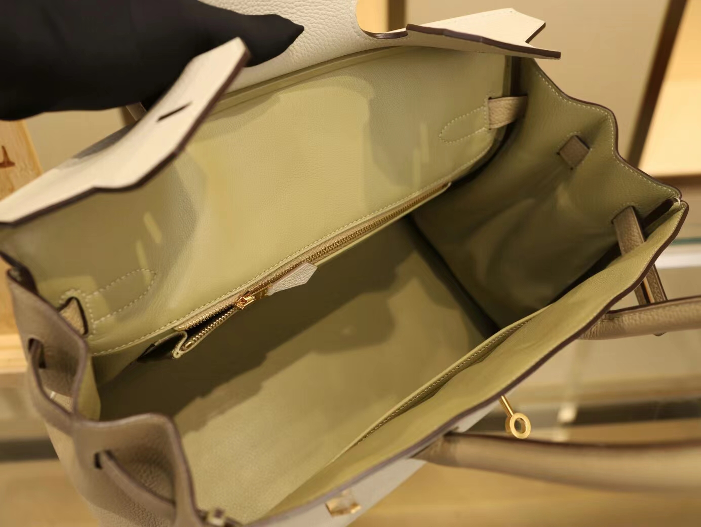 爱马仕拼色铂金包 Hermes Birkin30CM 奶昔白拼s2风衣灰togo牛皮 金扣