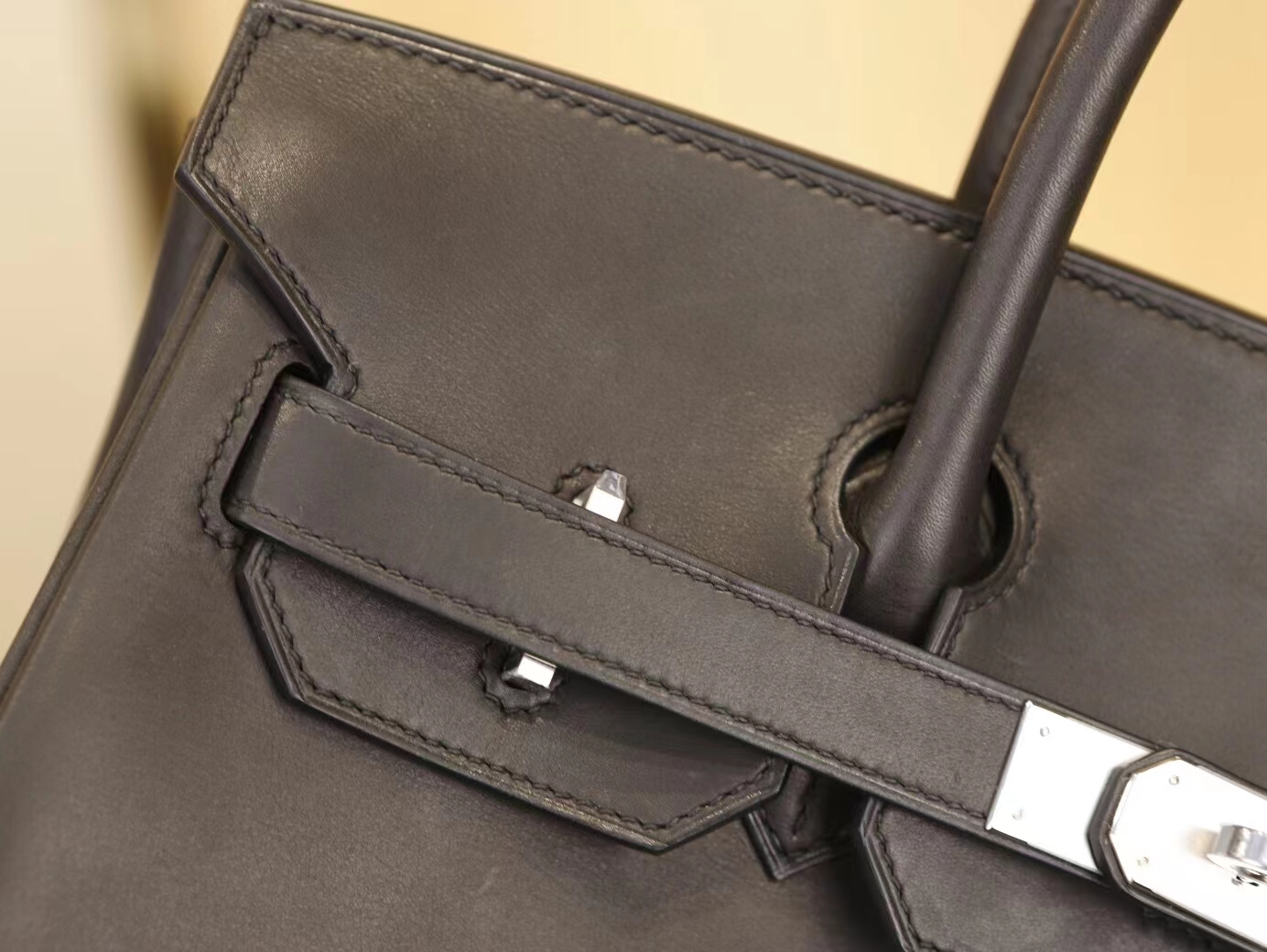 Hermes包包价格 爱马仕黑色马鞍皮铂金包Birkin30CM 银扣