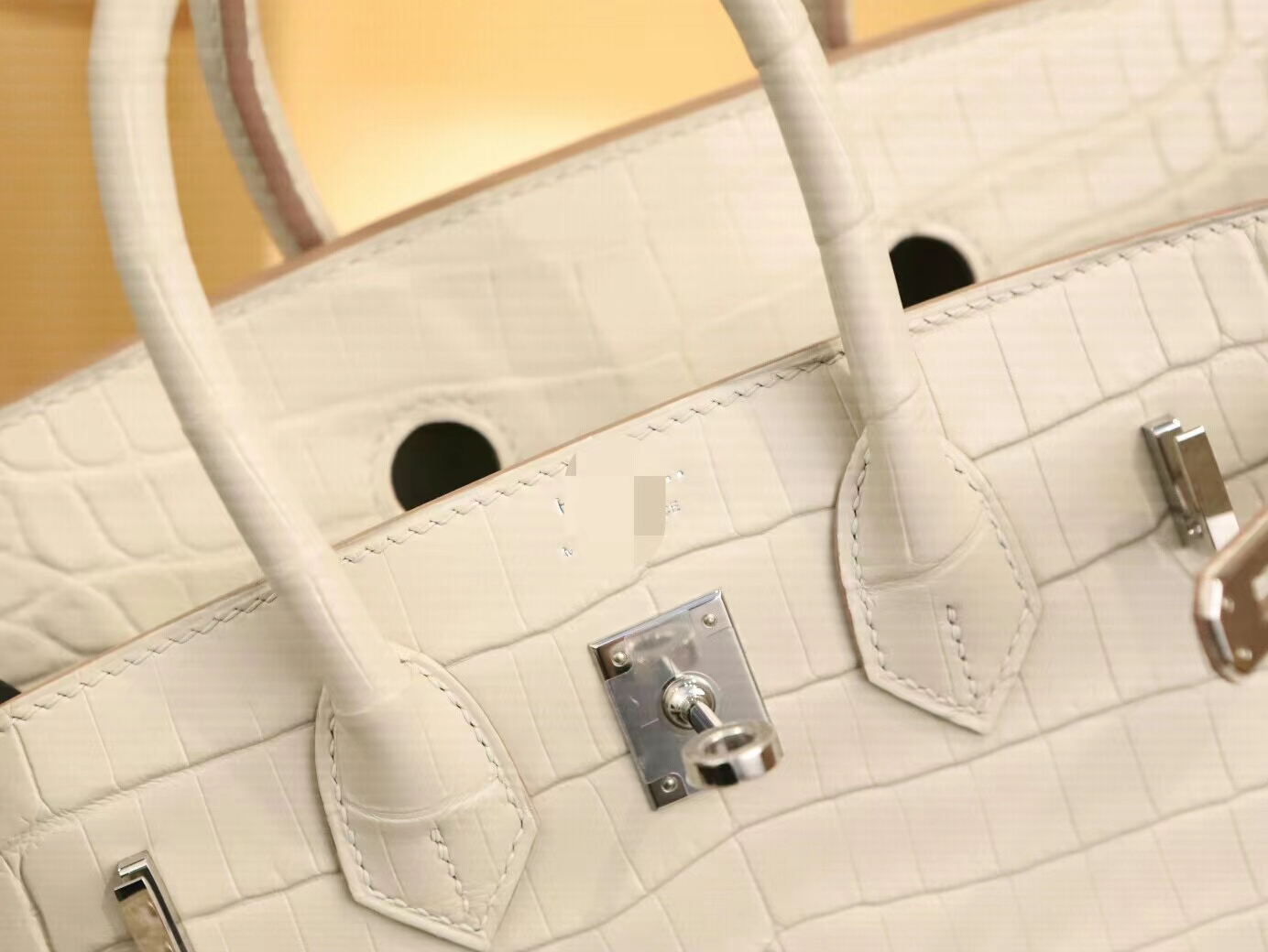全手缝 Hermes爱马仕8L奶油白雾面两点鳄鱼皮铂金包Birkin25CM银扣
