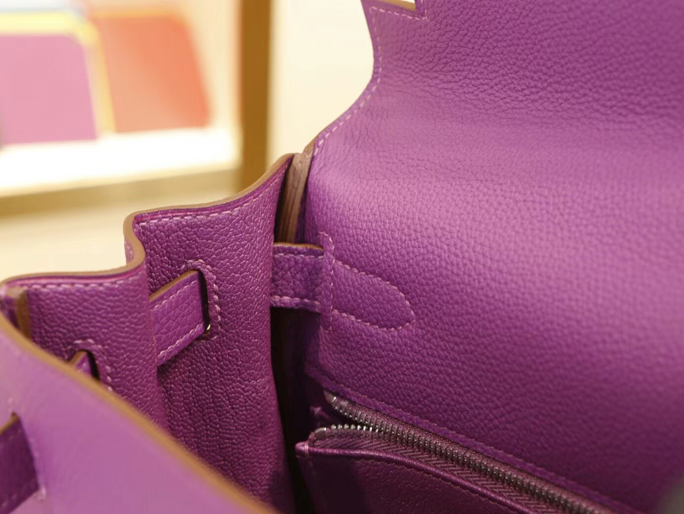 爱马仕凯莉包货源 Hermes Kelly28CM P9 Anemone海葵紫Togo皮 银扣