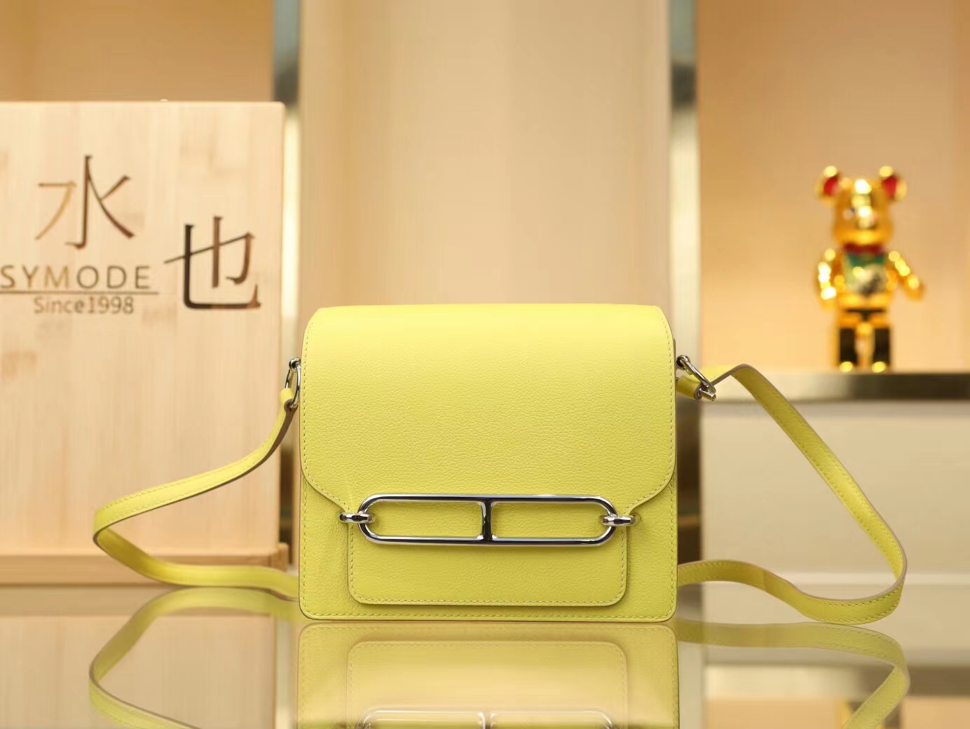 Hermes Roulis18CM 爱马仕9R柠檬黄Lime Evercolor皮猪鼻子包斜挎女包