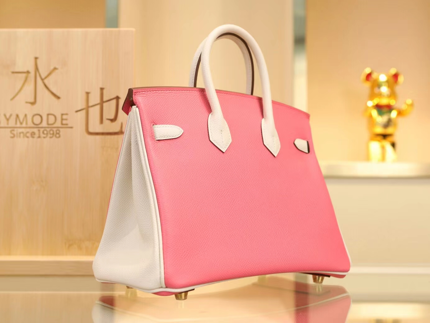 Hermes包包批发 爱马仕8W新唇膏粉拼奶昔白铂金包Birkin25CM 金扣