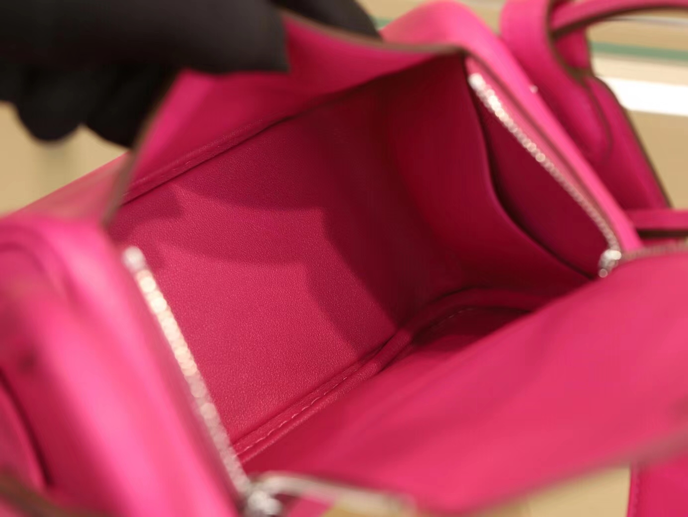 Hermes Mini Lindy19CM 爱马仕L3玫瑰紫Swift小牛皮迷你琳迪包 银扣