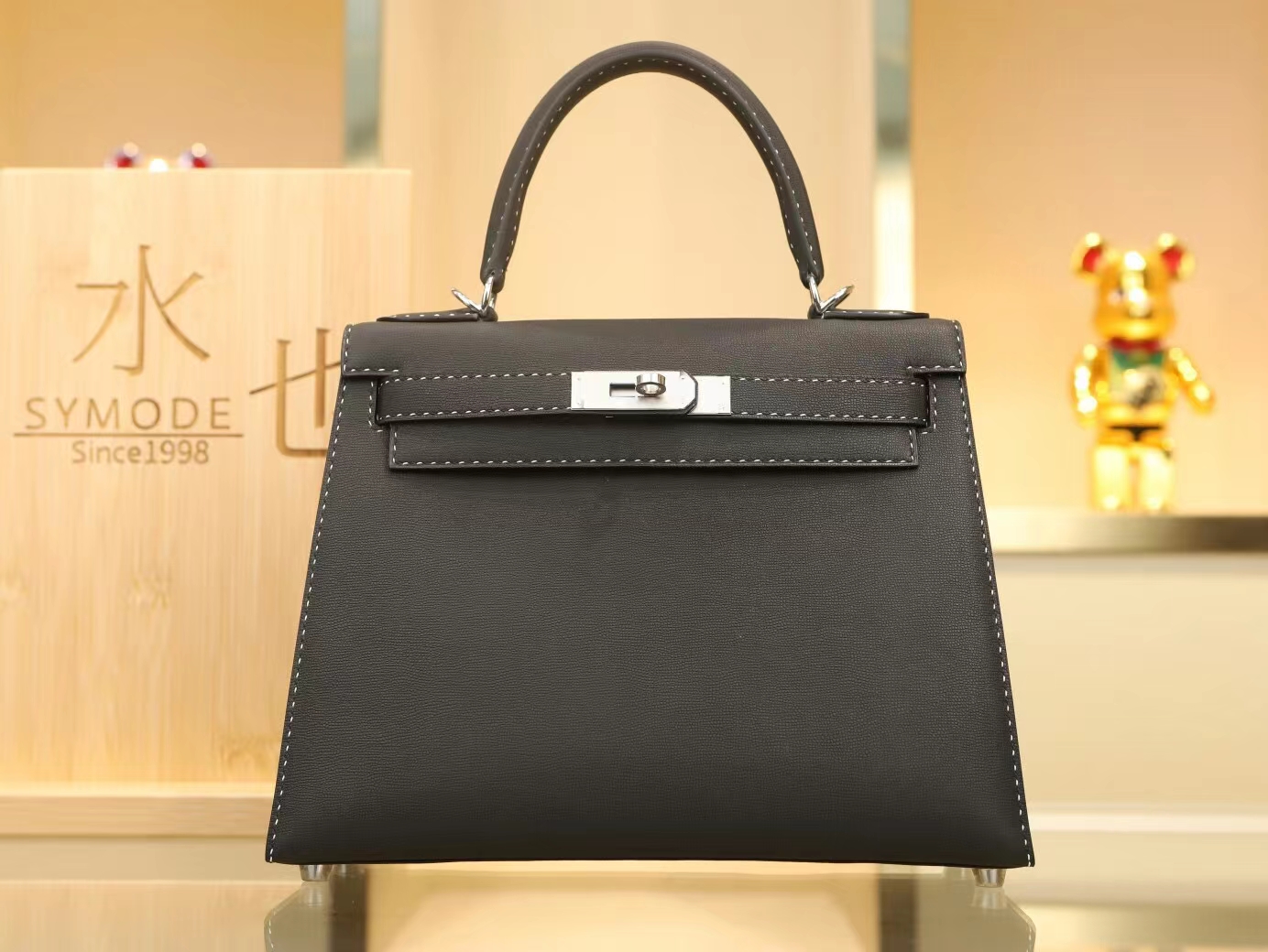 爱马仕89黑色Hermes Kelly28CM Graine Monsieur皮黑白间隔线凯莉包