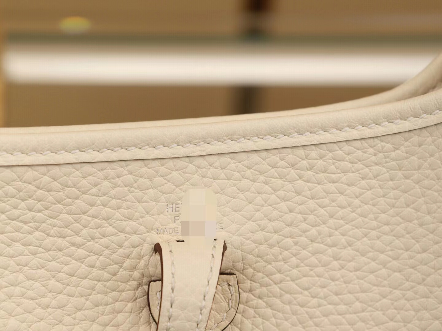 爱马仕包包货源 Hermes Mini Evelyne 16CM I2奶油白TC皮迷你伊芙琳包