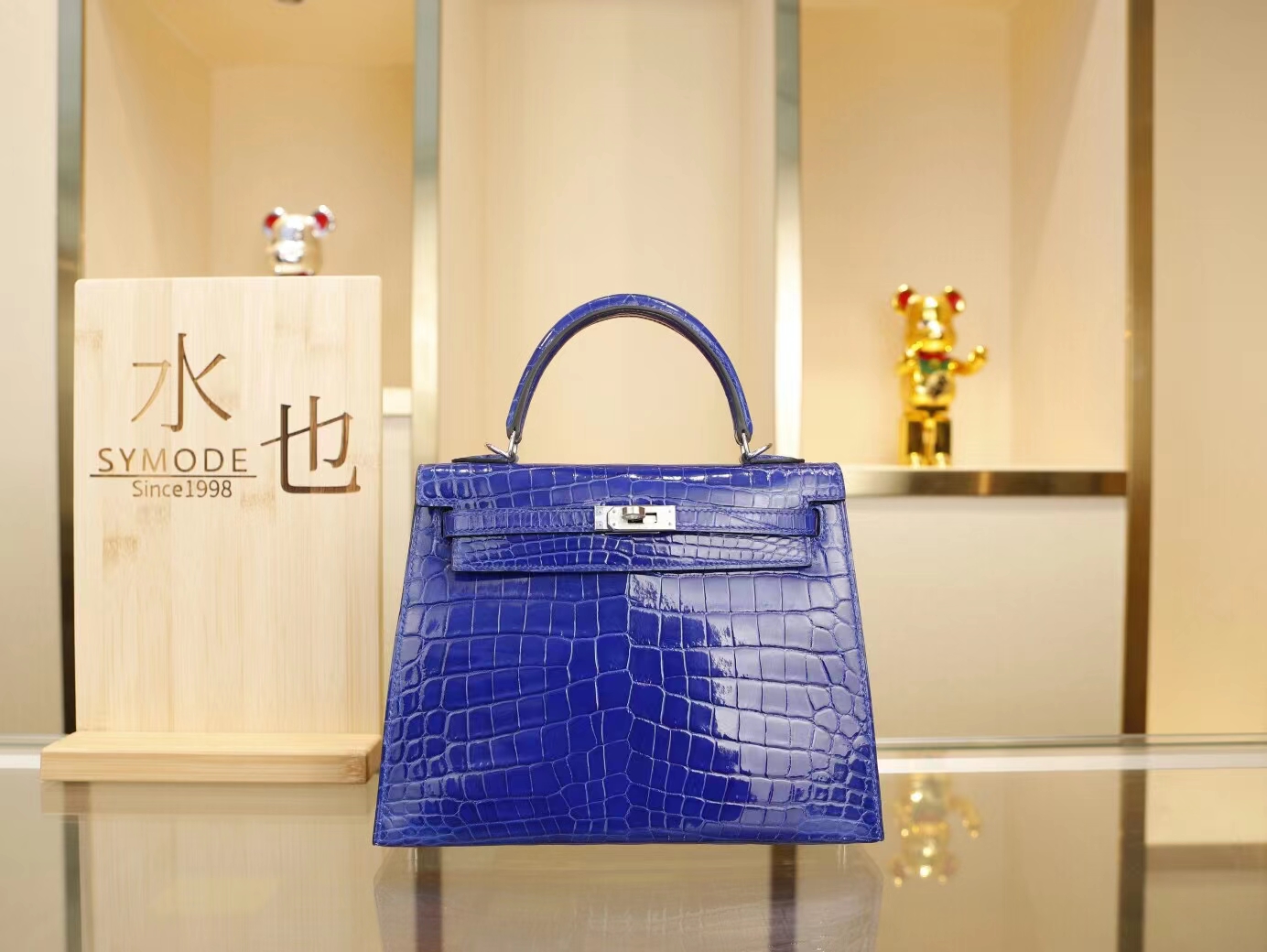 爱马仕Hermes Kelly 25CM I7琉璃蓝亮面两点鳄鱼皮凯莉包 银扣
