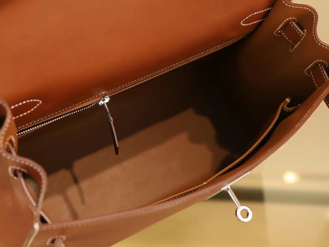 Hermes Kelly32CM 爱马仕CK34焦糖棕马鞍皮凯莉包手提女包 银扣