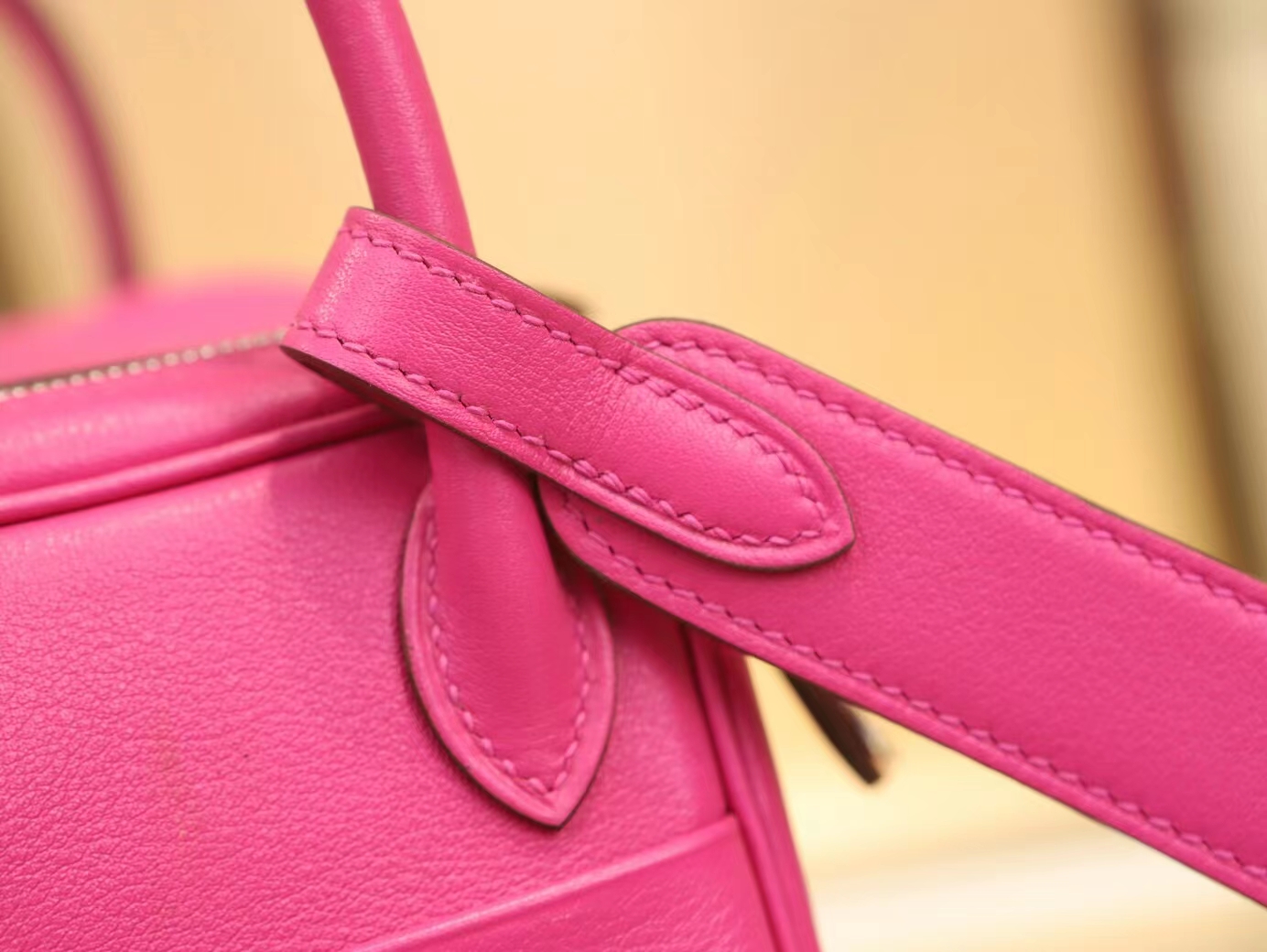 Hermes Mini Lindy19CM 爱马仕L3玫瑰紫Swift小牛皮迷你琳迪包 银扣