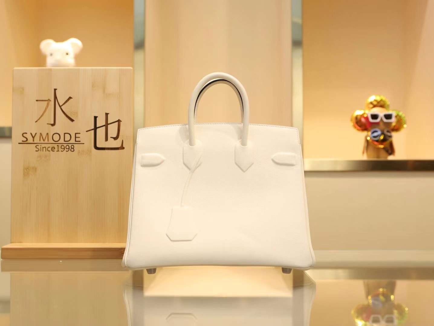 爱马仕新款女包  Hermes浮雕设计铂金包Birkin Shadow25CM I2奶油白NATA