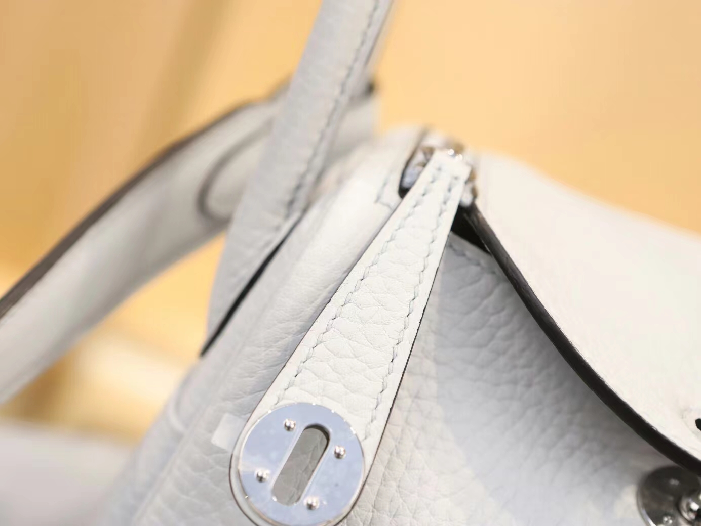 Hermes Mini Lindy19CM 爱马仕T0圣杯蓝TC牛皮迷你琳迪包 银扣