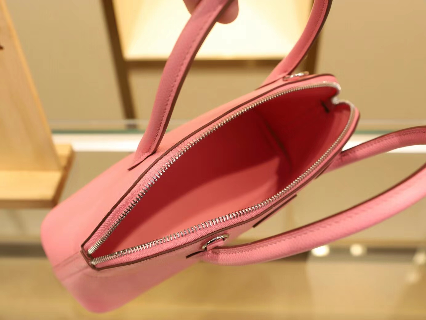 Hermes Bolide27CM 爱马仕1Q奶昔粉Epsom牛皮保龄球包 银扣