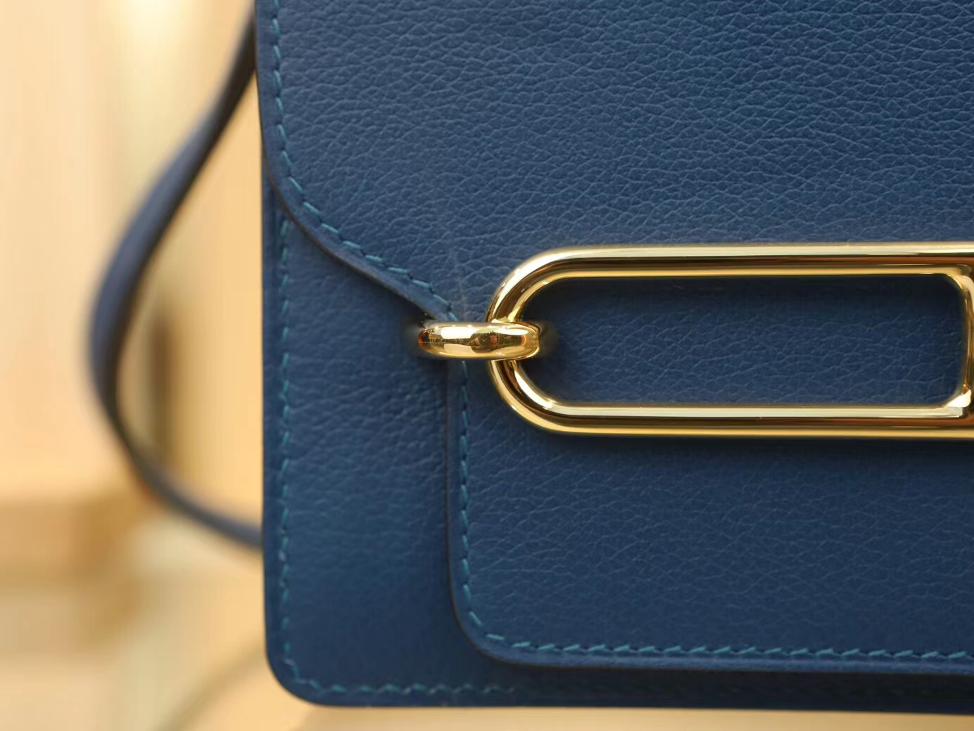 Hermes Roulis 18CM 爱马仕S4深邃蓝Evercolor皮猪鼻包斜挎女包