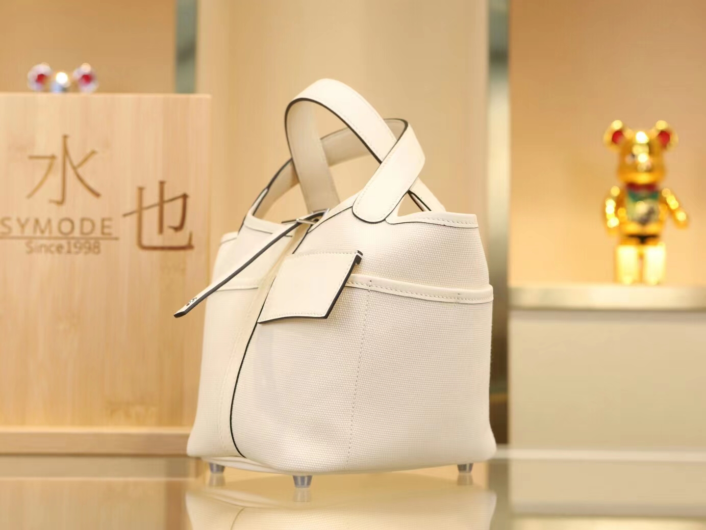 爱马仕新款女包 Hermes I2奶油白帆布拼牛皮Cargo系列Picotin Lock18CM