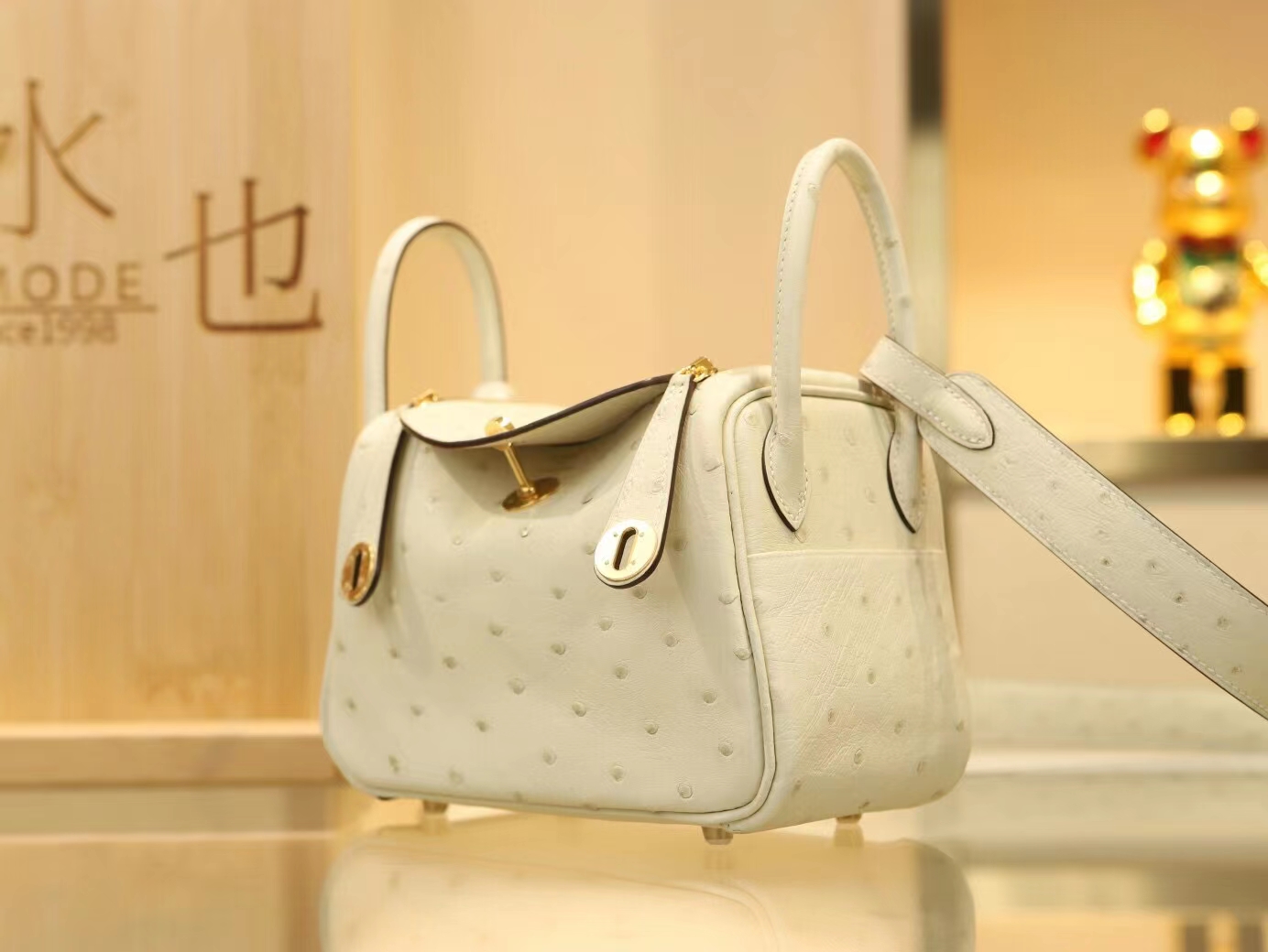 Hermes Mini Lindy19CM 爱马仕I2奶油白Nata进口鸵鸟皮迷你琳迪包