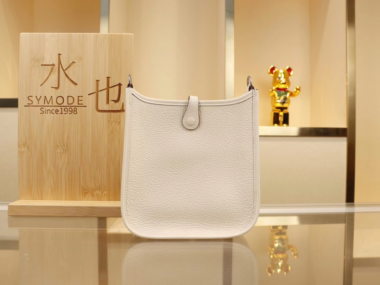 爱马仕包包货源 Hermes Mini Evelyne 16CM I2奶油白TC皮迷你伊芙琳包