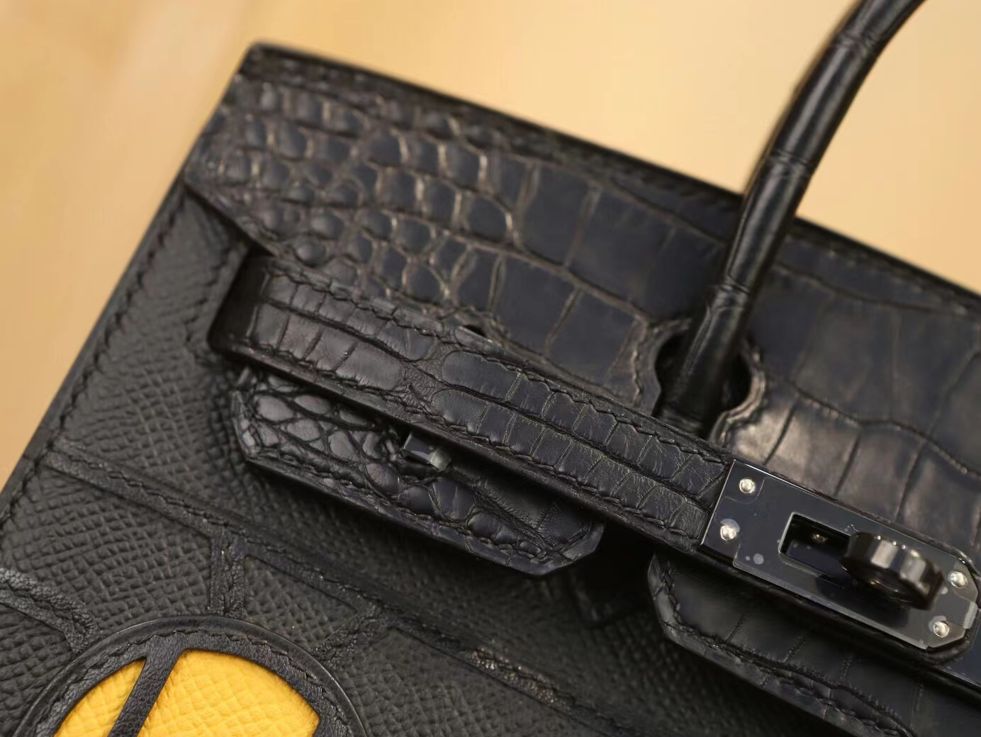 Hermes Birkin20 Faubourg 爱马仕黑色雾面鳄鱼皮拼牛皮福宝包房子包
