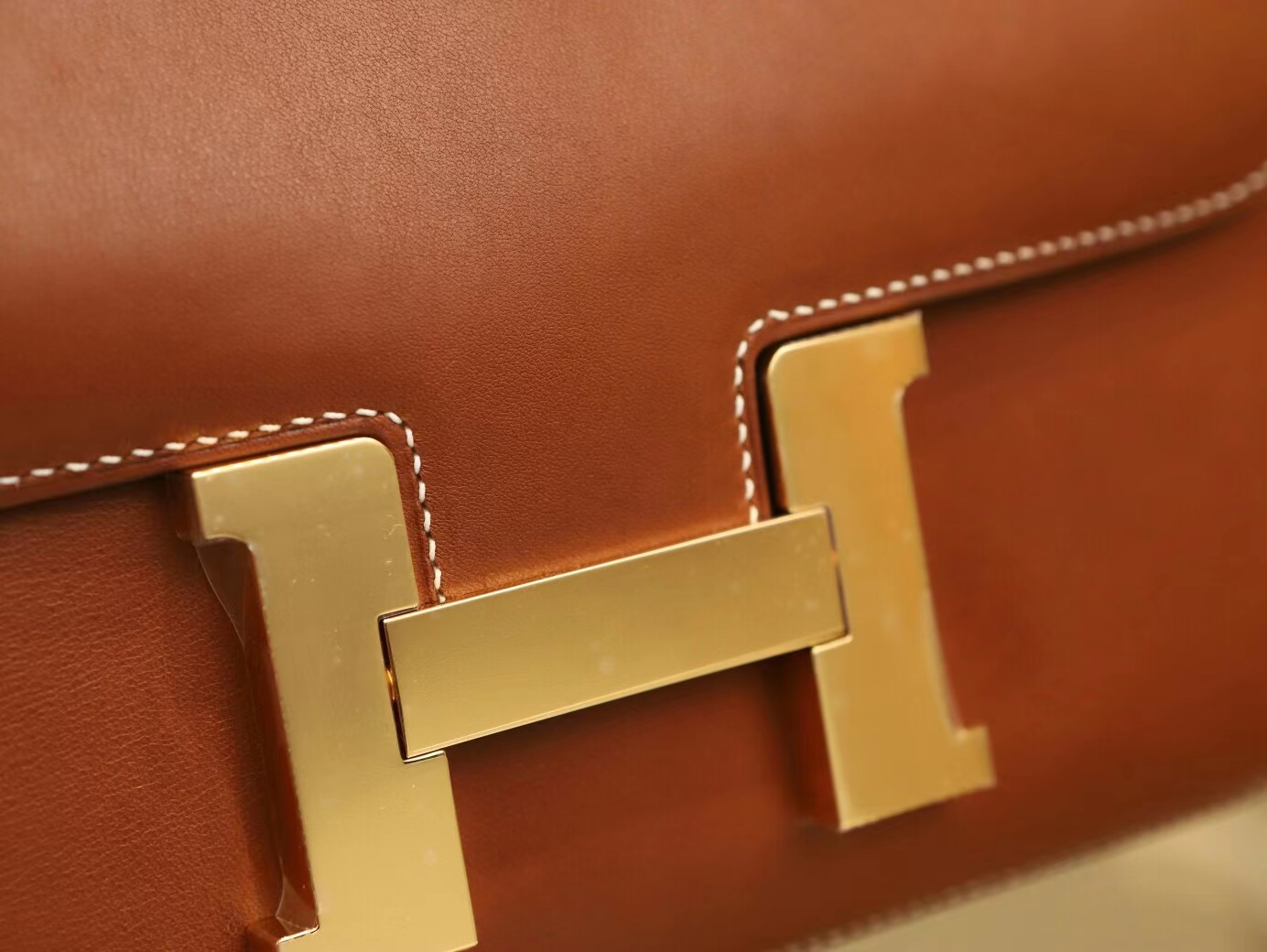 爱马仕女包定做 Hermes Constance24CM CC34焦糖棕马鞍皮康斯坦包