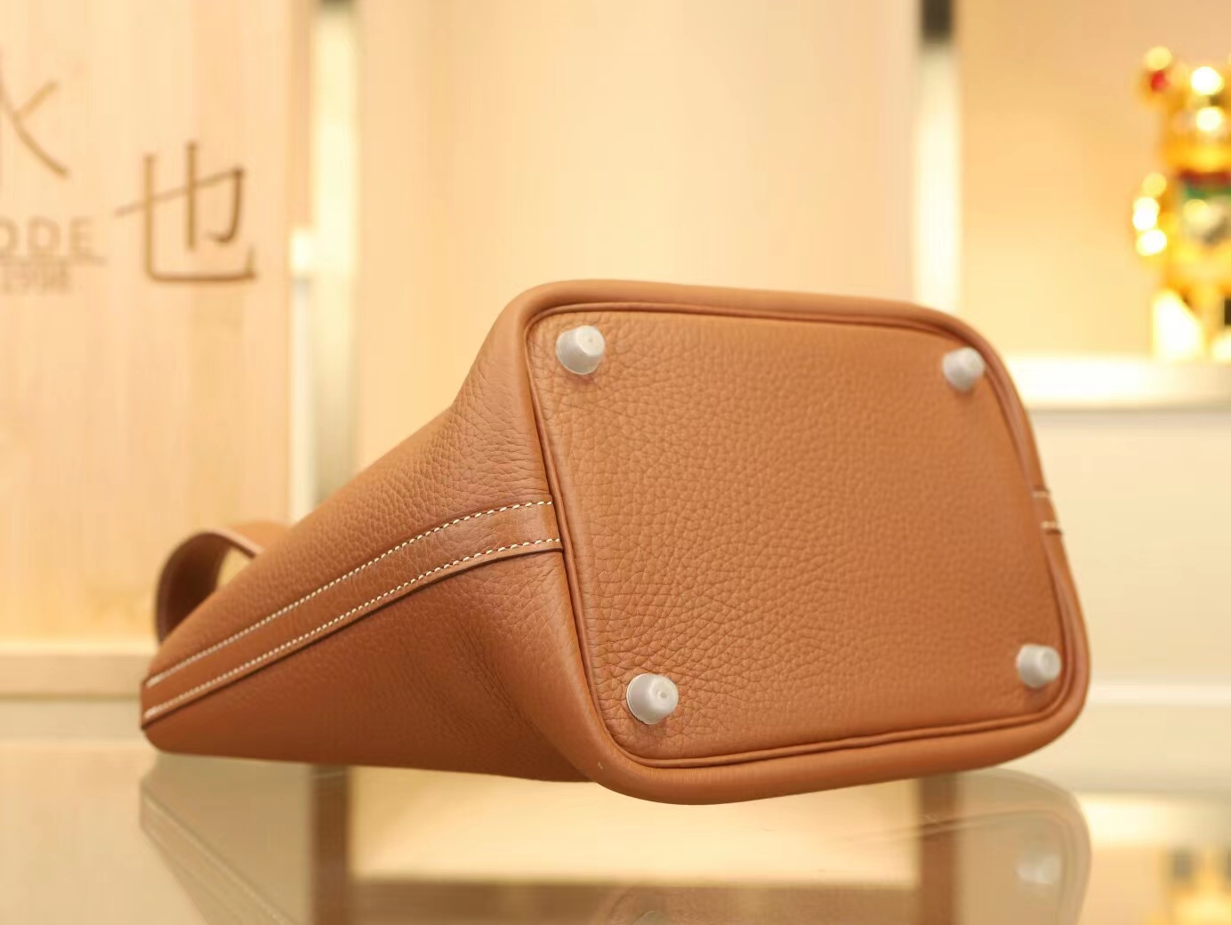 Hermes爱马仕CK37金棕色荔枝纹牛皮菜篮子包Picotin Lock18/22CM