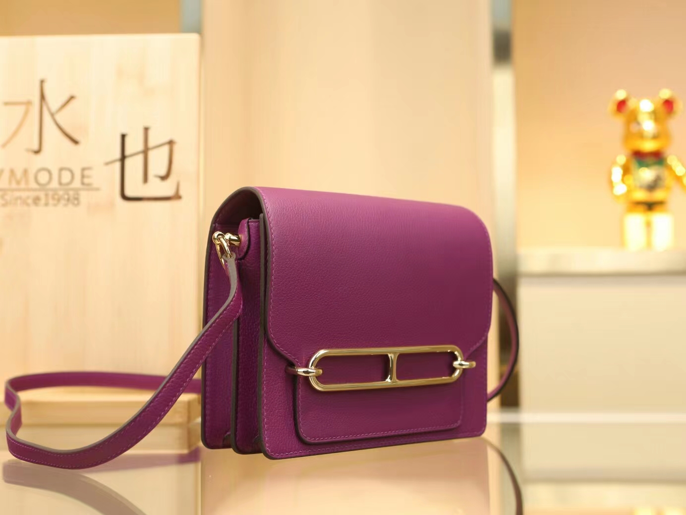 爱马仕女包定制 Hermes Roulis18CM P9海葵紫Evercolor皮猪鼻子包 金扣