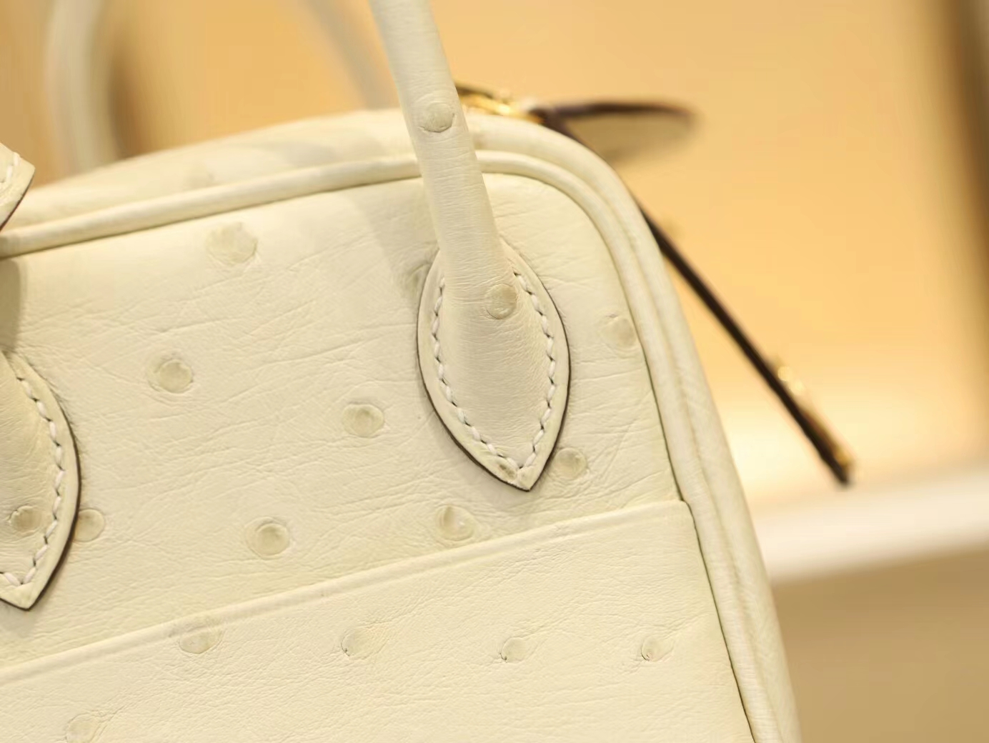 Hermes Mini Lindy19CM 爱马仕I2奶油白Nata进口鸵鸟皮迷你琳迪包