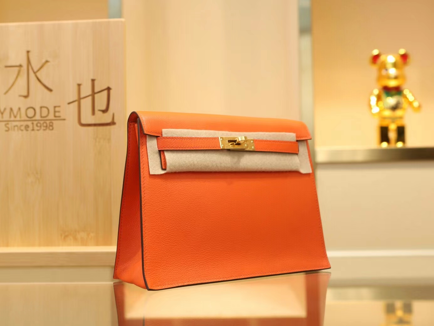 水也名品 全手缝爱马仕Hermes Kelly Danse22CM 8v罂粟橘Evercolor皮 金扣
