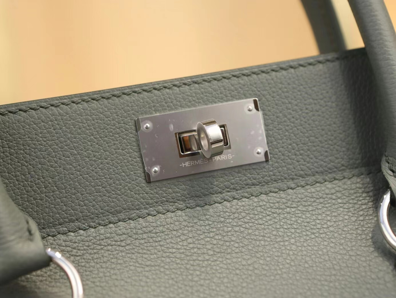 爱马仕女包定制 Hermes 63杏仁绿Evercolor小牛皮牛奶盒包Toolbox20CM