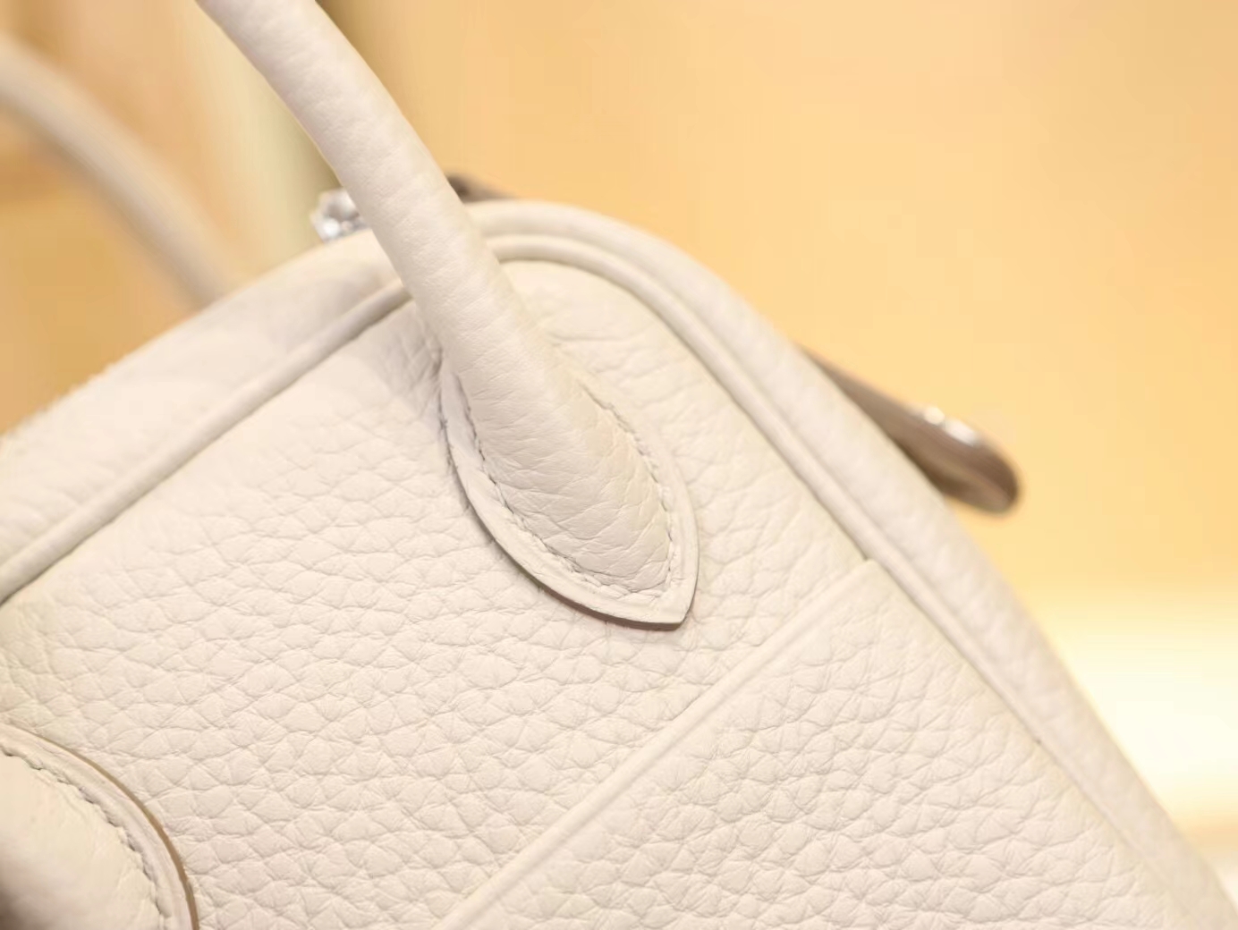 Hermes Mini Lindy19CM 爱马仕80珍珠灰TC牛皮迷你琳迪包 银扣