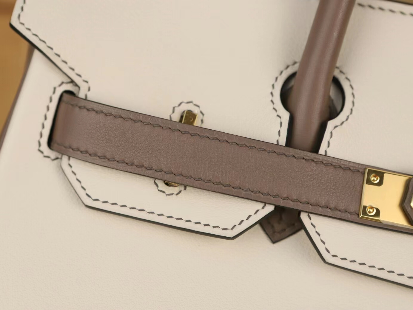 Hermes Birkin30CM 爱马仕奶昔白拼M8沥青灰Swift小牛皮铂金包 金扣