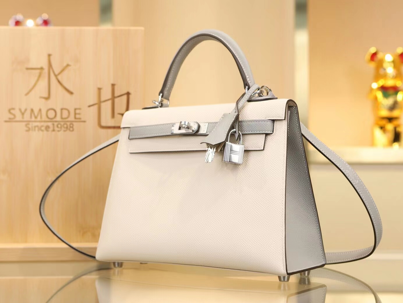 Hermes Kelly25CM 爱马仕奶昔白拼海鸥灰Epsom皮凯莉包 银扣