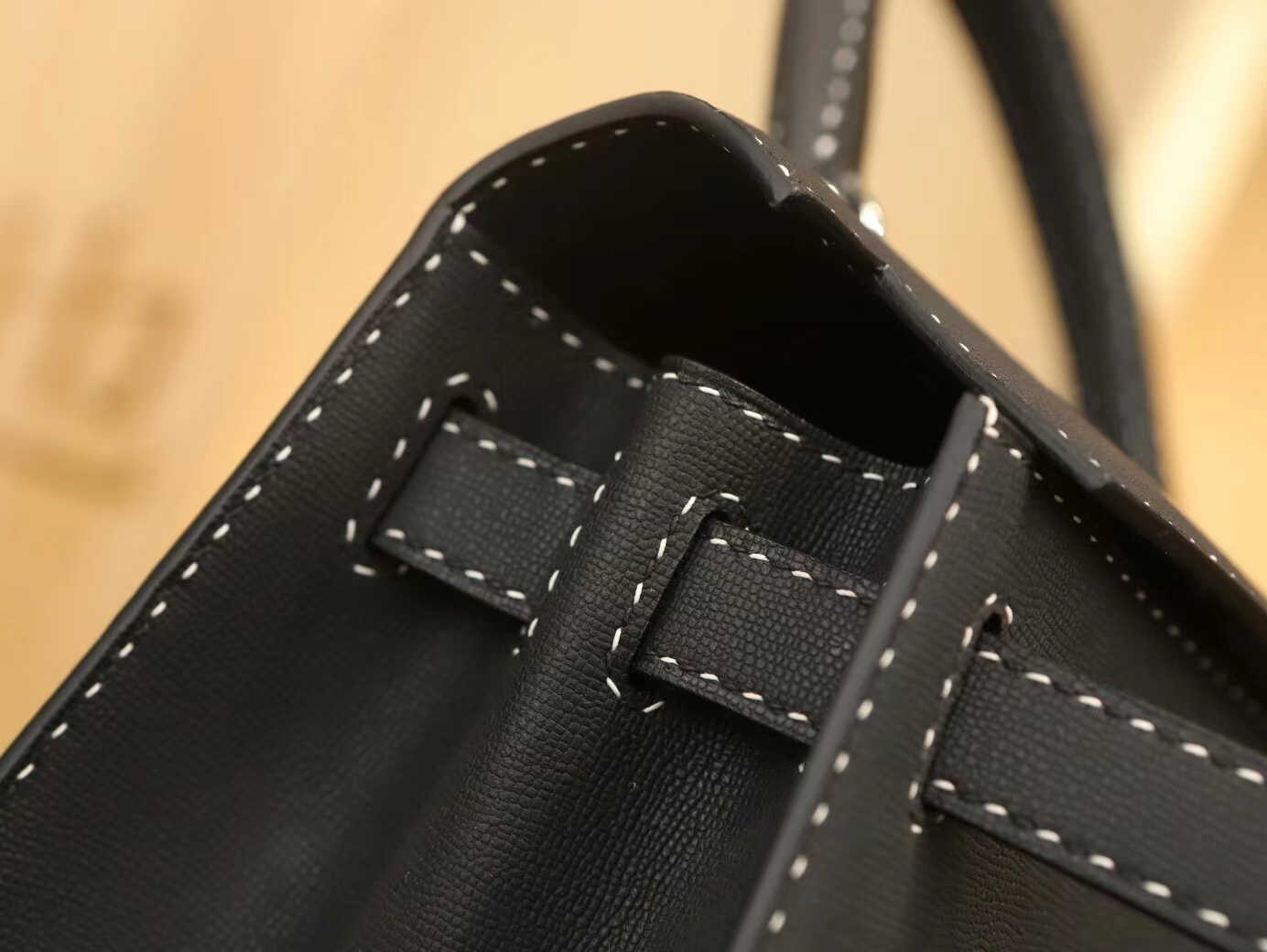 爱马仕89黑色Hermes Kelly28CM Graine Monsieur皮黑白间隔线凯莉包