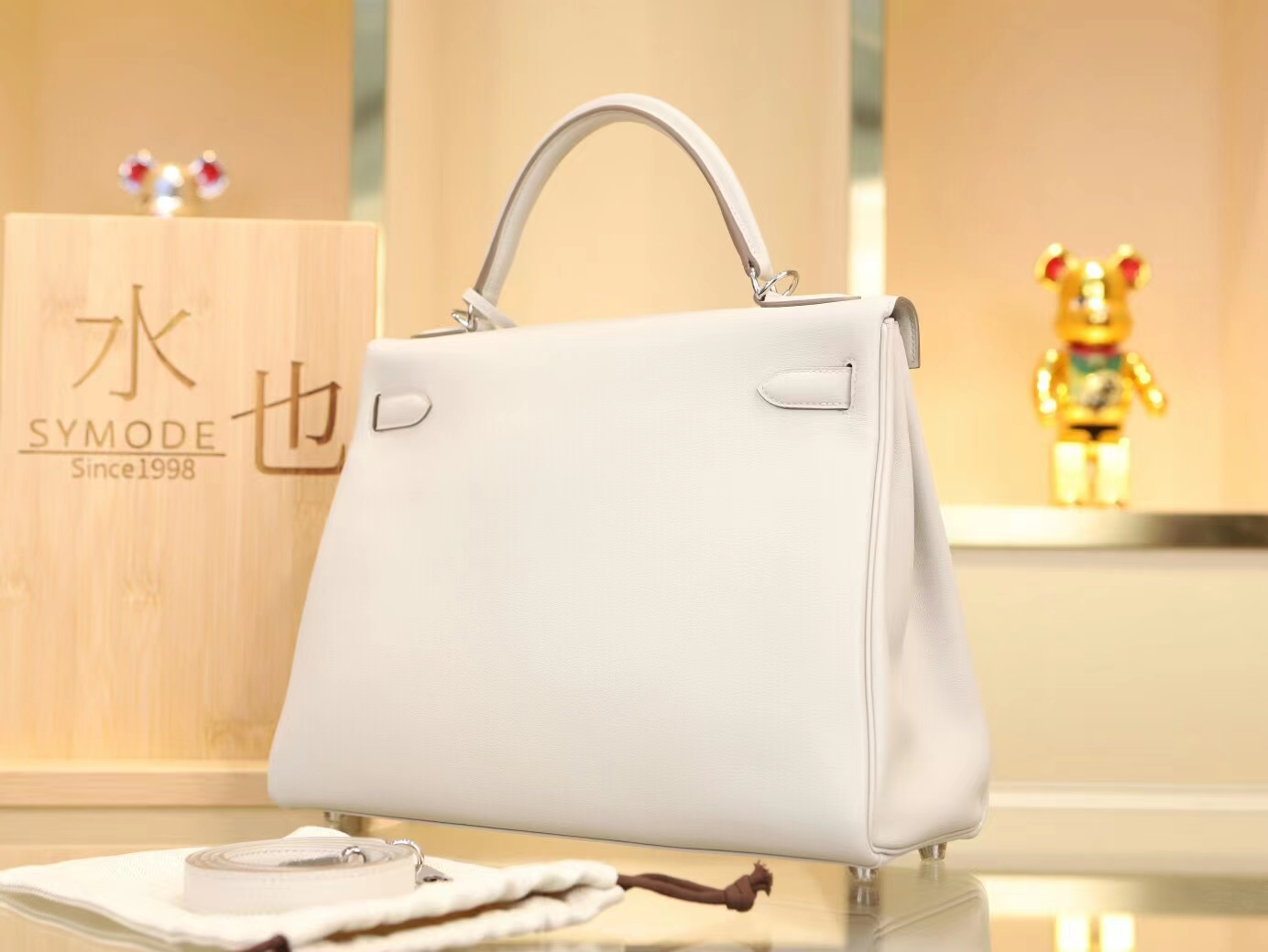 爱马仕包包定制 Hermes Kelly32CM 80珍珠灰Swift小牛皮凯莉包 银扣