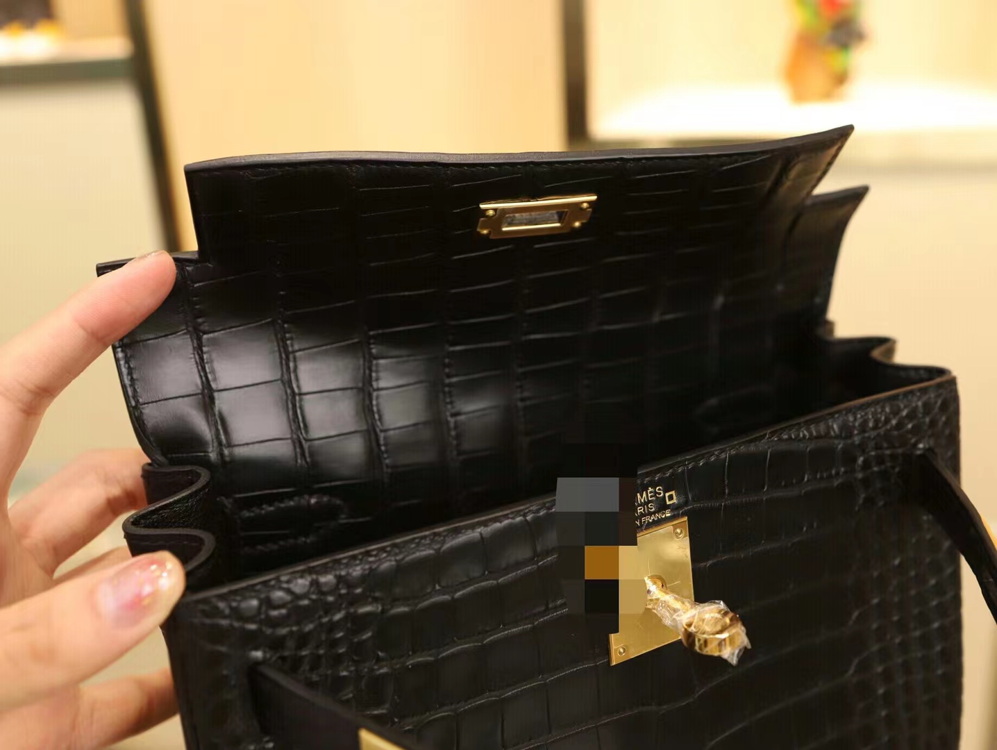 爱马仕双肩包 Hermes 89黑色雾面方块鳄鱼皮Kelly Ado书包 金扣