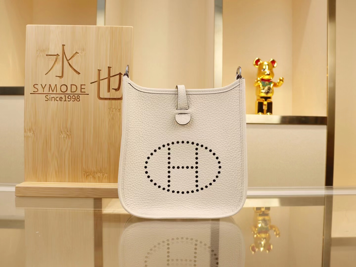 爱马仕包包货源 Hermes Mini Evelyne 16CM I2奶油白TC皮迷你伊芙琳包