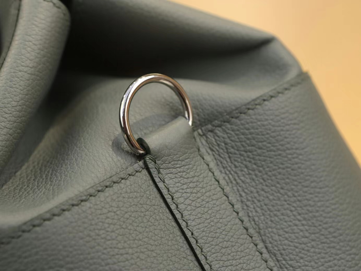 爱马仕女包定制 Hermes 63杏仁绿Evercolor小牛皮牛奶盒包Toolbox20CM