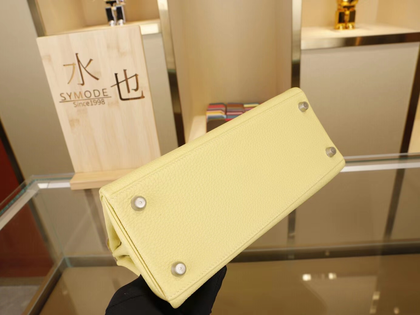 爱马仕凯莉包 Hermes Kelly28CM 1Z小鸡黄Togo牛皮 银扣