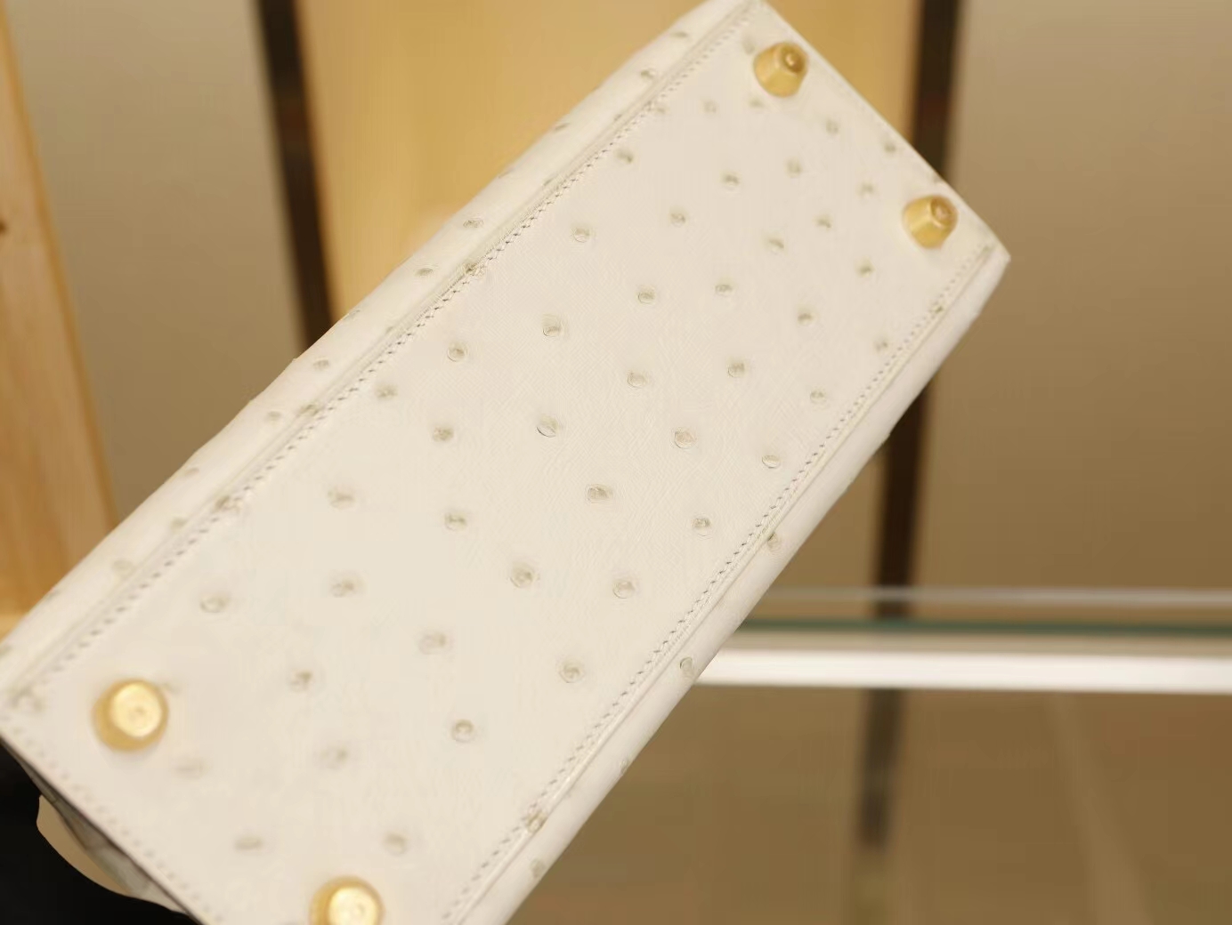 爱马仕凯莉包价格 Hermes Kelly25CM 3C羊毛白鸵鸟皮 金扣