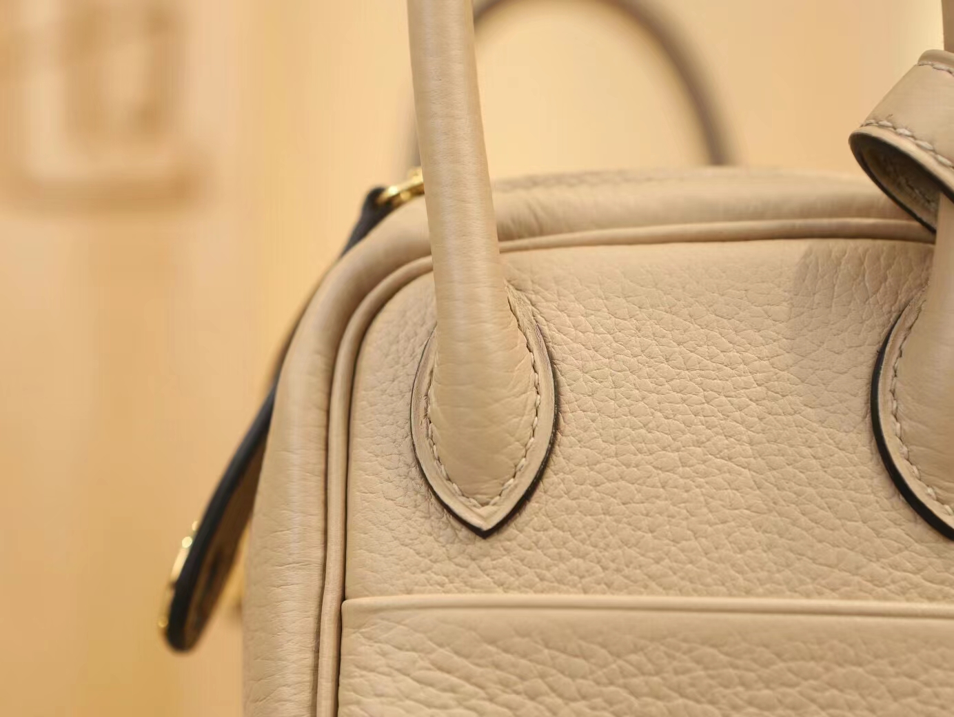 Hermes Mini Lindy19CM 爱马仕S2风衣灰TC牛皮迷你琳迪包 金扣