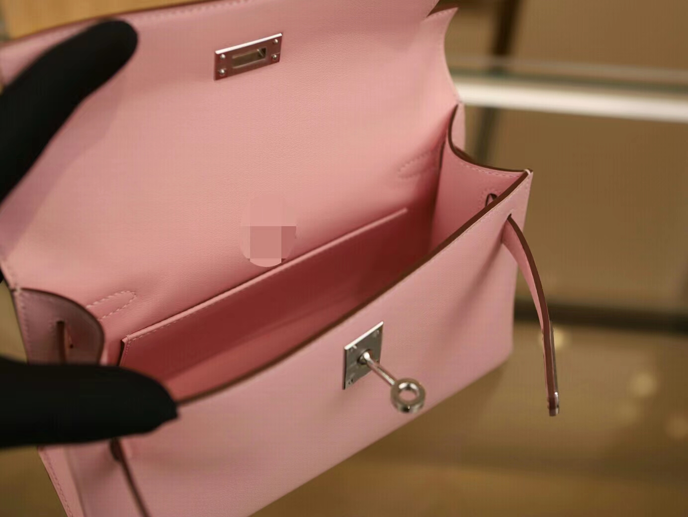 爱马仕迷你凯莉包1代 Hermes 3Q水粉色Swift牛皮Mini Kelly手拿包 银扣