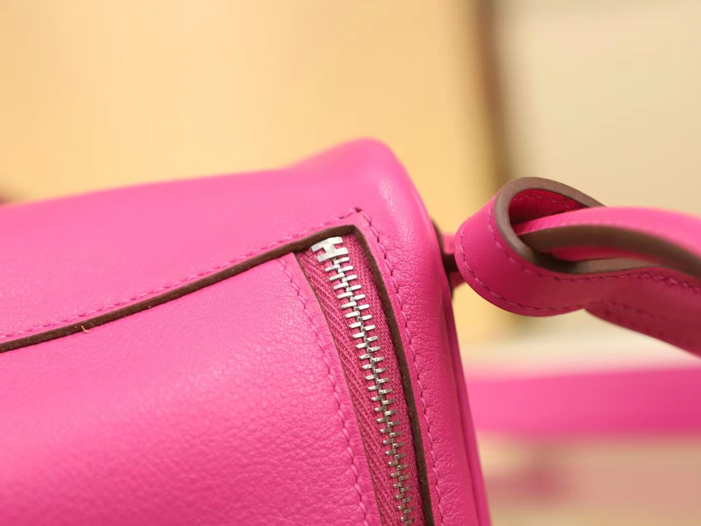 Hermes Mini Lindy19CM 爱马仕L3玫瑰紫Swift小牛皮迷你琳迪包 银扣
