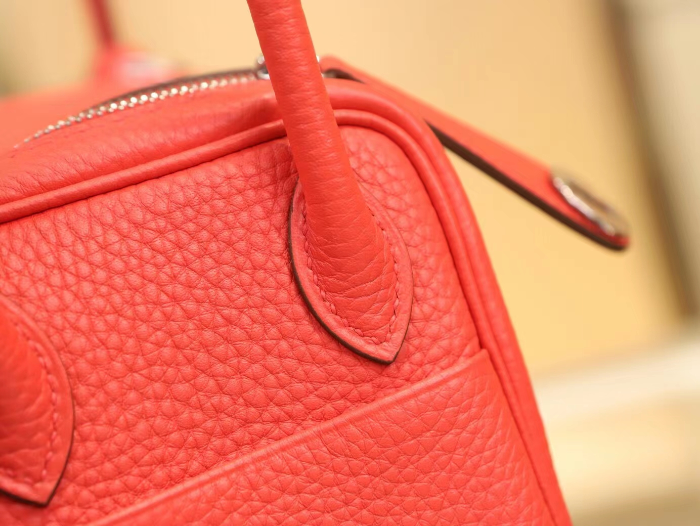 Hermes Mini Lindy19CM 爱马仕番茄红TC牛皮迷你琳迪包 银扣