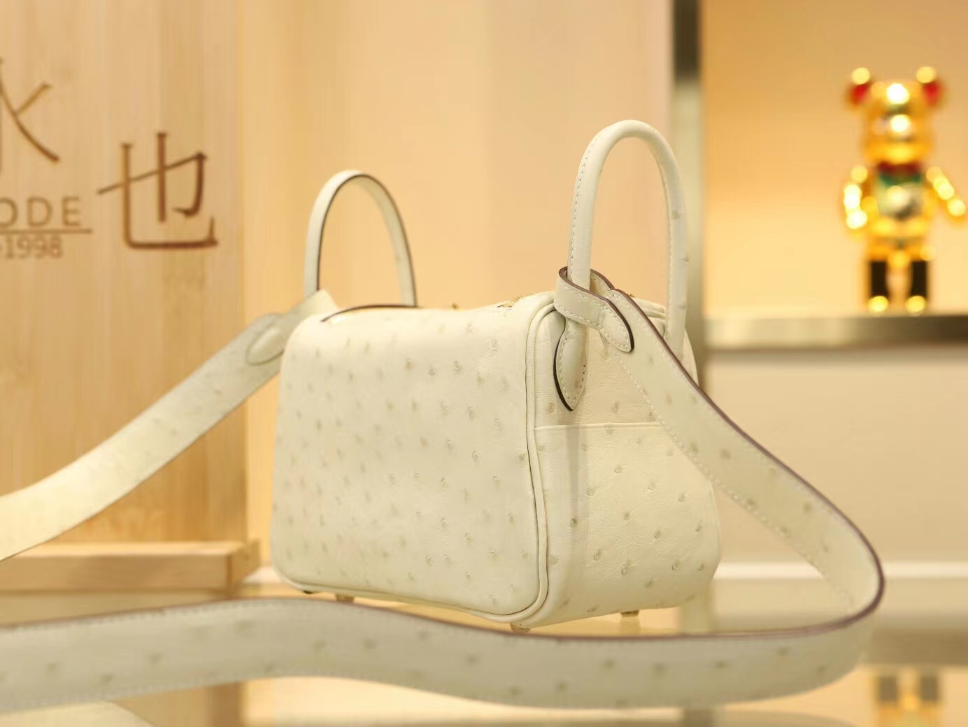 Hermes Mini Lindy19CM 爱马仕I2奶油白Nata进口鸵鸟皮迷你琳迪包