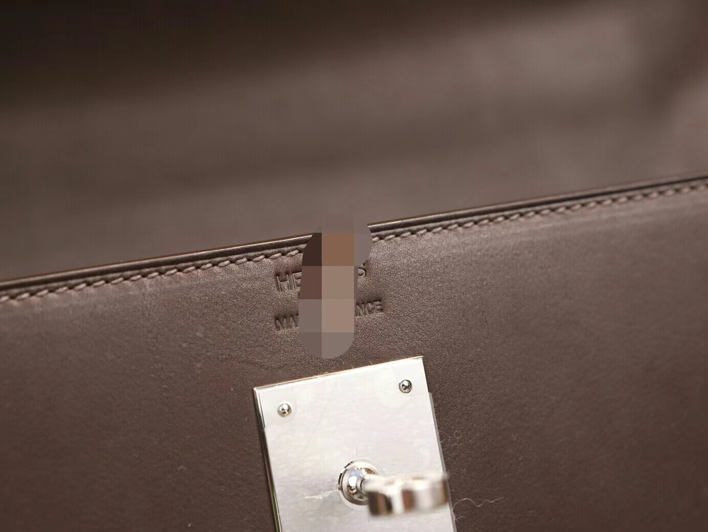 爱马仕女包货源 Hermes Kelly32CM CC46乌木色Ebene马鞍皮凯莉包 银扣